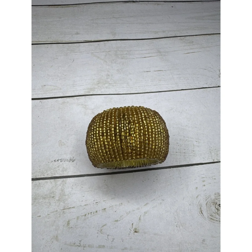 Linens'n Things Gold Beaded Napkin Rings Set of 7 Elegant Table‎ Decor